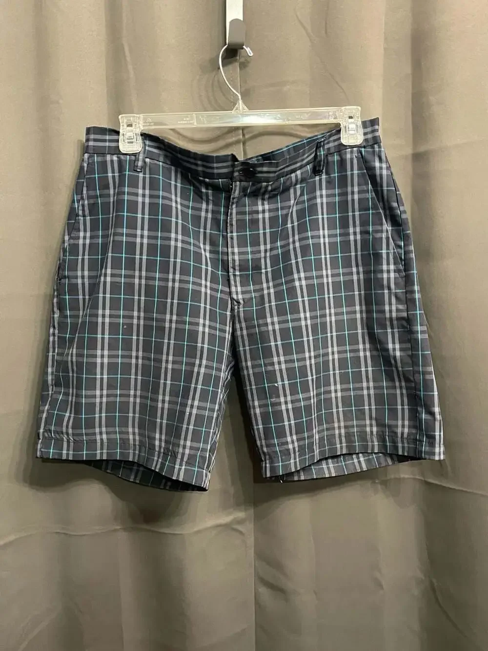 Ben Hogan Performance Men's Black Gray Blue Plaid Golf Shorts